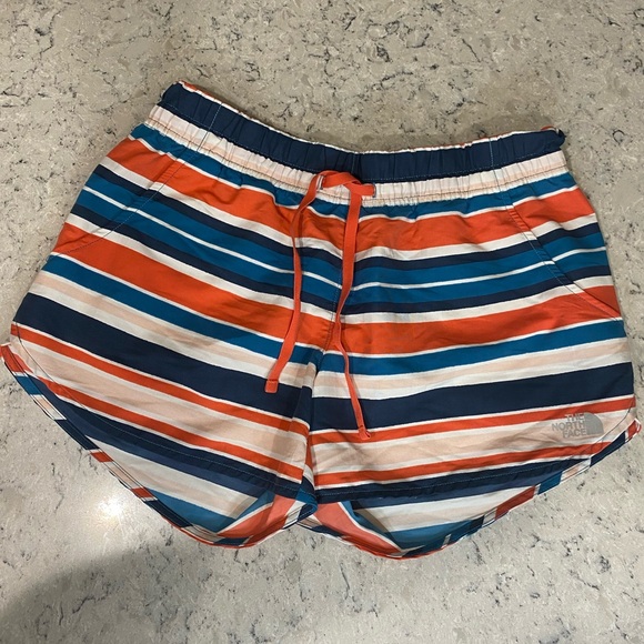 The North Face Women’s Multicolor Striped Athletic Shorts Size Medium - Picture 1 of 7